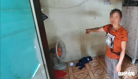 Tạm giữ kẻ nghi ‘ngáo đá’ làm 3 cháu bé bị thương, phải điều trị ngừa HIV - Ảnh 1. Tạm giữ kẻ nghi ‘ngáo đá’ làm 3 cháu bé bị thương, phải điều trị ngừa HIV - Ảnh 1.