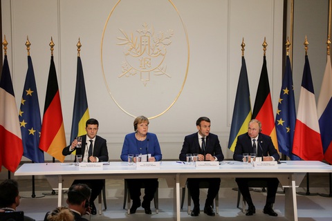 Nga, Ukraine nhất trí đình chiến đầy đủ và toàn diện ở đông Ukraine - Ảnh 2. Nga, Ukraine nhất trí đình chiến đầy đủ và toàn diện ở đông Ukraine - Ảnh 2.