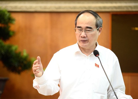 Cử tri TP.HCM hỏi còn bao nhiêu con sâu đục khoét tiền dân chưa bị trị? - Ảnh 1. Cử tri TP.HCM hỏi còn bao nhiêu con sâu đục khoét tiền dân chưa bị trị? - Ảnh 1.