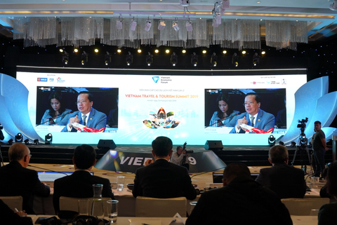 Hội nghị phát triển hàng không nóng tại Diễn đàn Du lịch Việt Nam - Ảnh 1. Hội nghị phát triển hàng không nóng tại Diễn đàn Du lịch Việt Nam - Ảnh 1.