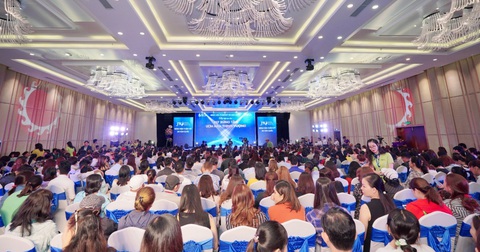 Hơn 2.000 khách hàng quy tụ tại đại tiệc thẩm mỹ của Bệnh viện JW - Ảnh 1. Hơn 2.000 khách hàng quy tụ tại đại tiệc thẩm mỹ của Bệnh viện JW - Ảnh 1.