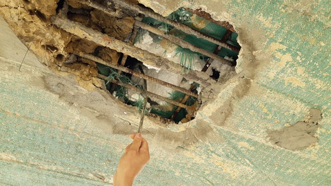 Cầu bêtông cốt xốp nếu không đảm bảo sẽ tháo thi công lại - Ảnh 3. Cầu bêtông cốt xốp nếu không đảm bảo sẽ tháo thi công lại - Ảnh 3.