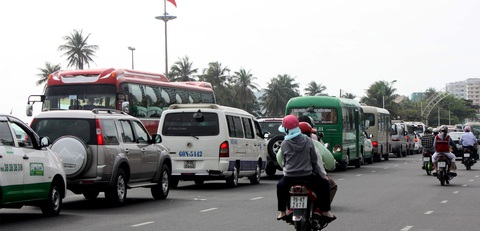 Nha Trang: bức xúc với xử lý vi phạm trật tự xây dựng... trên giấy - Ảnh 3. Nha Trang: bức xúc với xử lý vi phạm trật tự xây dựng... trên giấy - Ảnh 3.