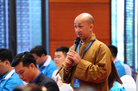 Cần toàn xã hội cùng thanh niên vào cuộc, học văn hóa xếp hàng - Ảnh 2. Cần toàn xã hội cùng thanh niên vào cuộc, học văn hóa xếp hàng - Ảnh 2.