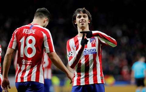 Atletico Madrid đáp ‘tàu muộn’ vào vòng 16 đội Champions League - Ảnh 1. Atletico Madrid đáp ‘tàu muộn’ vào vòng 16 đội Champions League - Ảnh 1.