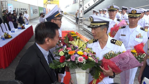 Tàu quét mìn Nhật Bản thăm thành phố Đà Nẵng - Ảnh 2. Tàu quét mìn Nhật Bản thăm thành phố Đà Nẵng - Ảnh 2.