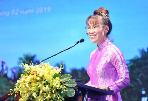 CEO Vietjet Nguyễn Thị Phương Thảo tiếp tục vào Top 100 phụ nữ quyền lực nhất thế giới - Ảnh 1. CEO Vietjet Nguyễn Thị Phương Thảo tiếp tục vào Top 100 phụ nữ quyền lực nhất thế giới - Ảnh 1.