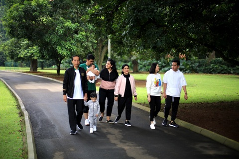 Tổng thống Indonesia khẳng định không can thiệp việc tranh cử của con trai và con rể - Ảnh 1. Tổng thống Indonesia khẳng định không can thiệp việc tranh cử của con trai và con rể - Ảnh 1.