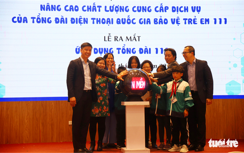 Công bố ứng dụng bảo vệ trẻ em: Tổng đài 111 - Ảnh 1. Công bố ứng dụng bảo vệ trẻ em: Tổng đài 111 - Ảnh 1.