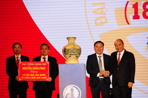 Thủ tướng tặng 10 căn nhà cho người nghèo Quảng Nam - Ảnh 1. Thủ tướng tặng 10 căn nhà cho người nghèo Quảng Nam - Ảnh 1.