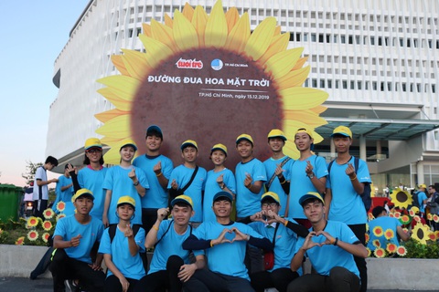 Hơn 1,5 tỉ đồng ủng hộ bệnh nhi ung thư tại Ngày hội Hoa hướng dương 2019 - Ảnh 4. Hơn 1,5 tỉ đồng ủng hộ bệnh nhi ung thư tại Ngày hội Hoa hướng dương 2019 - Ảnh 4.