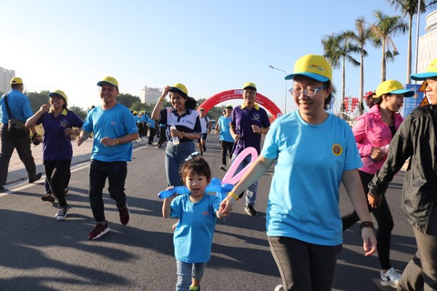 Hơn 1,5 tỉ đồng ủng hộ bệnh nhi ung thư tại Ngày hội Hoa hướng dương 2019 - Ảnh 11. Hơn 1,5 tỉ đồng ủng hộ bệnh nhi ung thư tại Ngày hội Hoa hướng dương 2019 - Ảnh 11.