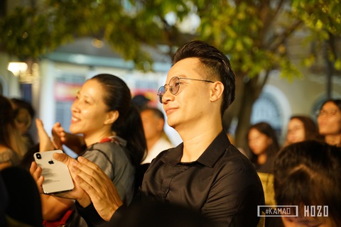 Màn trình diễn đẳng cấp của nghệ sĩ đoạt giải Grammy tại Hò dô 2019 - Ảnh 6. Màn trình diễn đẳng cấp của nghệ sĩ đoạt giải Grammy tại Hò dô 2019 - Ảnh 6.