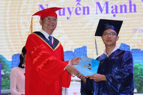 Bộ GD-ĐT khẳng định không có chuyện khai tử bằng kỹ sư - Ảnh 1. Bộ GD-ĐT khẳng định không có chuyện khai tử bằng kỹ sư - Ảnh 1.