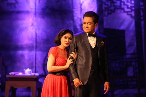 Sân khấu 2019: Khan kịch bản hay, khán giả giảm, sàn diễn thu hẹp - Ảnh 5. Sân khấu 2019: Khan kịch bản hay, khán giả giảm, sàn diễn thu hẹp - Ảnh 5.