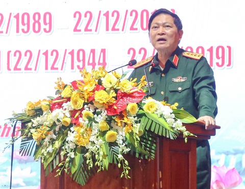 Bộ trưởng Ngô Xuân Lịch mong cán bộ quân đội nghỉ hưu chia sẻ kinh nghiệm - Ảnh 1. Bộ trưởng Ngô Xuân Lịch mong cán bộ quân đội nghỉ hưu chia sẻ kinh nghiệm - Ảnh 1.