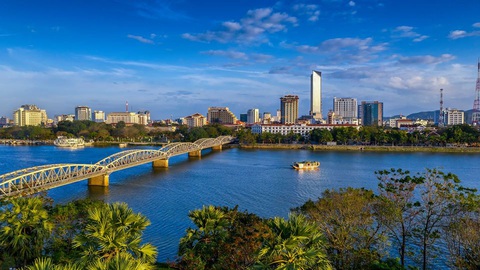 Đằng sau nắng đẹp xứ Huế là nguy cơ hạn hán giữa mùa đông - Ảnh 1. Đằng sau nắng đẹp xứ Huế là nguy cơ hạn hán giữa mùa đông - Ảnh 1.
