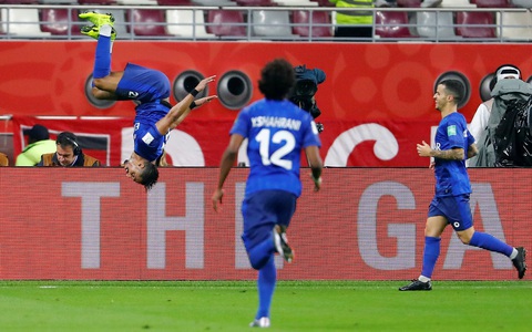 Flamengo ngược dòng vào chung kết FIFA Club World Cup - Ảnh 1. Flamengo ngược dòng vào chung kết FIFA Club World Cup - Ảnh 1.