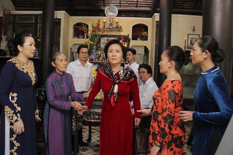 Ngạn của Mắt biếc là họa sĩ si tình trong Ráng chiều ấm áp - Ảnh 5. Ngạn của Mắt biếc là họa sĩ si tình trong Ráng chiều ấm áp - Ảnh 5.