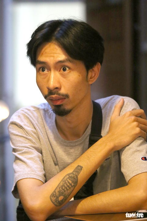 Đen Vâu: Thỏa giấc mơ đứng trên sân khấu, được rap trước hàng trăm ngàn người - Ảnh 8. Đen Vâu: Thỏa giấc mơ đứng trên sân khấu, được rap trước hàng trăm ngàn người - Ảnh 8.