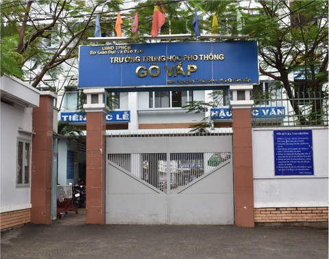 Đưa đề kiểm tra lên Facebook: Thầy giáo bị cắt thu nhập tăng thêm - Ảnh 1. Đưa đề kiểm tra lên Facebook: Thầy giáo bị cắt thu nhập tăng thêm - Ảnh 1.