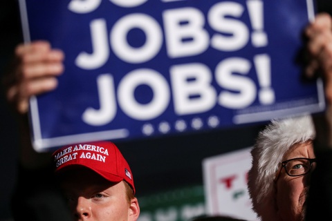 Nhà Trắng tự tin Thượng viện Mỹ sẽ miễn trừ cho Tổng thống Donald Trump - Ảnh 2. Nhà Trắng tự tin Thượng viện Mỹ sẽ miễn trừ cho Tổng thống Donald Trump - Ảnh 2.