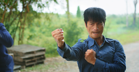 Dustin Nguyễn Dustin Nguyễn