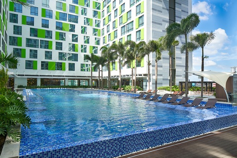 Khách sạn Holiday Inn & Suites đạt chứng nhận 5 sao - Ảnh 4. Khách sạn Holiday Inn & Suites đạt chứng nhận 5 sao - Ảnh 4.