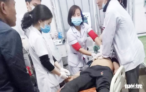 Mời rượu không uống nên đuổi đánh người, 2 thanh niên bị đâm chết - Ảnh 1. Mời rượu không uống nên đuổi đánh người, 2 thanh niên bị đâm chết - Ảnh 1.