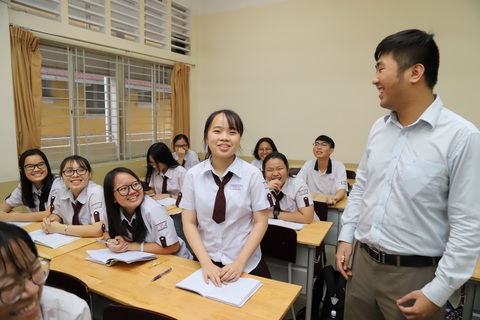 Thầy giáo xin bài văn của học trò: Không dò bài, trả bài mỗi ngày - Ảnh 4. Thầy giáo xin bài văn của học trò: Không dò bài, trả bài mỗi ngày - Ảnh 4.