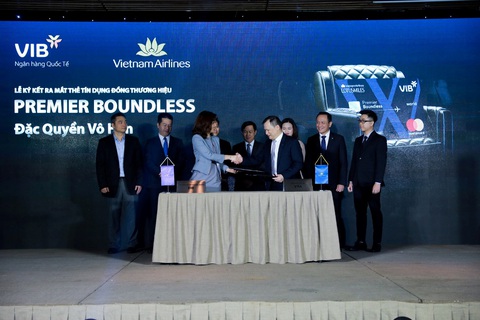 VIB và Vietnam Airlines hợp tác ra mắt dòng thẻ bay đặc quyền Premier Boundless - Ảnh 2. VIB và Vietnam Airlines hợp tác ra mắt dòng thẻ bay đặc quyền Premier Boundless - Ảnh 2.
