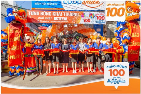 Ba năm, trăm nụ cười, gắn kết yêu thương - Ảnh 2. Ba năm, trăm nụ cười, gắn kết yêu thương - Ảnh 2.