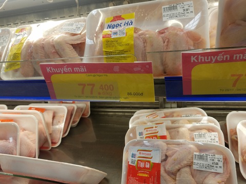 Heo tăng tốc giá, gà đua theo, chân gà da với xương cũng 45.000-55.000đ/kg - Ảnh 3.