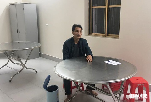 Thiếu tá quân đội lao xuống sông cứu người - Ảnh 1. Thiếu tá quân đội lao xuống sông cứu người - Ảnh 1.