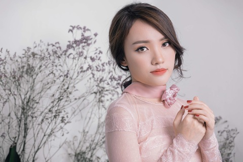 Hiện tượng nhái giọng gây sốc Nhật Thủy: Từng muốn làm lại mặt như Đức Phúc - Ảnh 3. Hiện tượng nhái giọng gây sốc Nhật Thủy: Từng muốn làm lại mặt như Đức Phúc - Ảnh 3.