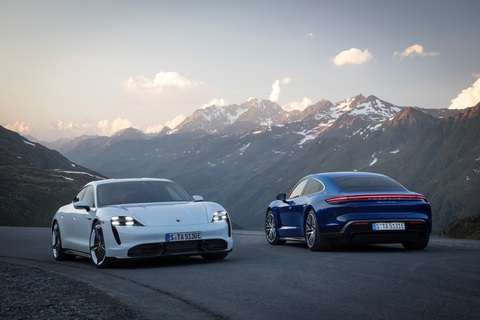 Porsche Taycan ‘chào sân’ châu Á - Thái Bình Dương: Khi những đỉnh cao hội tụ - Ảnh 1. Porsche Taycan ‘chào sân’ châu Á - Thái Bình Dương: Khi những đỉnh cao hội tụ - Ảnh 1.