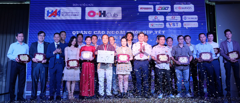 Gỡ khó quy trình cấp phép quảng cáo ngoài trời - Ảnh 2. Gỡ khó quy trình cấp phép quảng cáo ngoài trời - Ảnh 2.