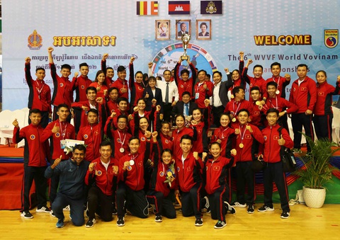 Tổng thư ký Vovinam thế giới là võ sư người Romania - Ảnh 3. Tổng thư ký Vovinam thế giới là võ sư người Romania - Ảnh 3.