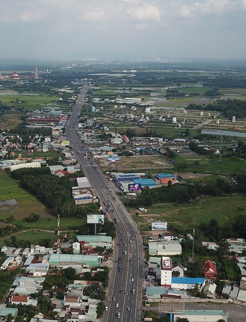 Ám ảnh với điểm đen quốc lộ 51 - Ảnh 4. Ám ảnh với điểm đen quốc lộ 51 - Ảnh 4.