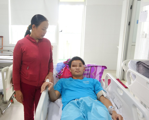 Cứu sống thanh niên đang đá banh ngưng tim bằng cách cho ngủ đông - Ảnh 1. Cứu sống thanh niên đang đá banh ngưng tim bằng cách cho ngủ đông - Ảnh 1.