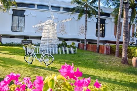 Vườn hoa nảy mầm từ rác thải nhựa - Ảnh 4. Vườn hoa nảy mầm từ rác thải nhựa - Ảnh 4.
