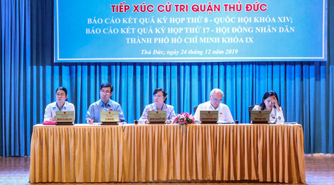 Cử tri lo ngại TP.HCM không đủ nguồn lực khi tỉ lệ ngân sách giữ lại thấp - Ảnh 1. Cử tri lo ngại TP.HCM không đủ nguồn lực khi tỉ lệ ngân sách giữ lại thấp - Ảnh 1.