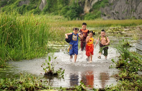 Trạng Tí tung những hình ảnh đầu tiên của Tí, Sửu, Dần, Mẹo - Ảnh 2. Trạng Tí tung những hình ảnh đầu tiên của Tí, Sửu, Dần, Mẹo - Ảnh 2.