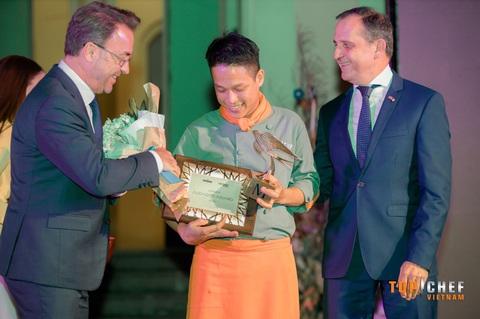 Top Chef Vietnam 2019 nhận giải hoành tráng tại dinh thự Lãnh sự quán Pháp - Ảnh 1. Top Chef Vietnam 2019 nhận giải hoành tráng tại dinh thự Lãnh sự quán Pháp - Ảnh 1.