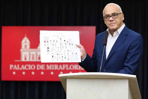 Venezuela công bố phá âm mưu Giáng sinh đẫm máu - Ảnh 1. Venezuela công bố phá âm mưu Giáng sinh đẫm máu - Ảnh 1.