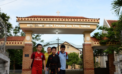 Nhà thờ và Tu viện Hội dòng Mến Thánh giá Thủ Thiêm được xếp hạng di tích - Ảnh 2. Nhà thờ và Tu viện Hội dòng Mến Thánh giá Thủ Thiêm được xếp hạng di tích - Ảnh 2.