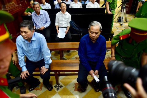Vụ giao đất vàng cho Vũ nhôm: Nguyên giám đốc Sở TN-MT Đào Anh Kiệt kêu oan - Ảnh 1. Vụ giao đất vàng cho Vũ nhôm: Nguyên giám đốc Sở TN-MT Đào Anh Kiệt kêu oan - Ảnh 1.