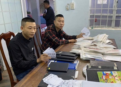 Triệt phá nhóm cho vay không cần thế chấp lãi suất 240%/năm - Ảnh 1. Triệt phá nhóm cho vay không cần thế chấp lãi suất 240%/năm - Ảnh 1.