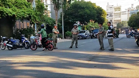 Kéo nhau đi đòi nợ, bị nhóm ‘con nợ’ chém chết ở Sài Gòn - Ảnh 1. Kéo nhau đi đòi nợ, bị nhóm ‘con nợ’ chém chết ở Sài Gòn - Ảnh 1.