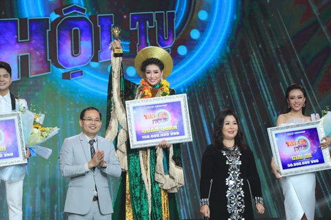 Đào thương Nhã Thy đoạt giải quán quân Tinh hoa hội tụ 2019 - Ảnh 4. Đào thương Nhã Thy đoạt giải quán quân Tinh hoa hội tụ 2019 - Ảnh 4.